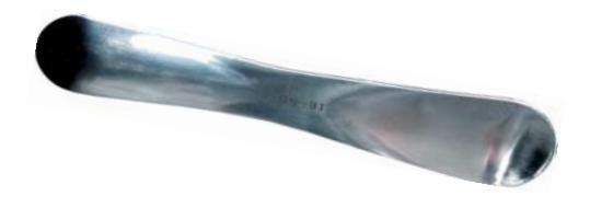 Stainless steel lid plate showcasing its non-reflective surface, ideal for surgical precision.